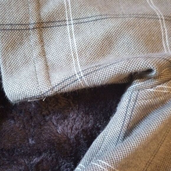 Van Heusen checkered polo style shirt - Picture 8 of 8